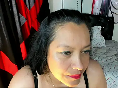 PenelopeSuency online show from March 17, 4:00 pm