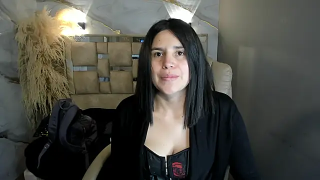 Cata black online show from May 24, 12:04 pm