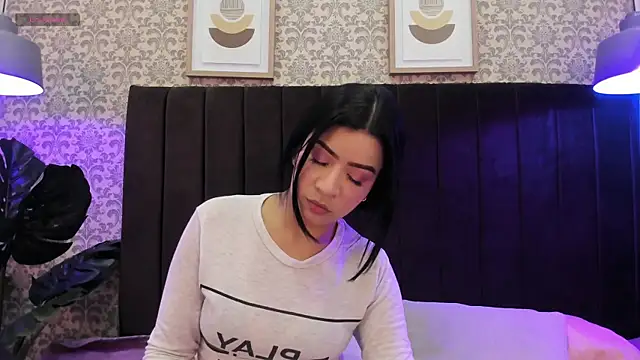 Ammyrah   online show from April 1, 1:41 pm