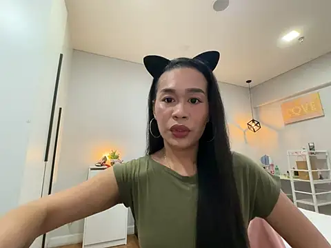 Ur topQeents online show from March 29, 2:16 pm