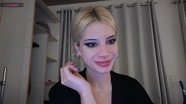 st uirt online show from April 7, 7:21 am