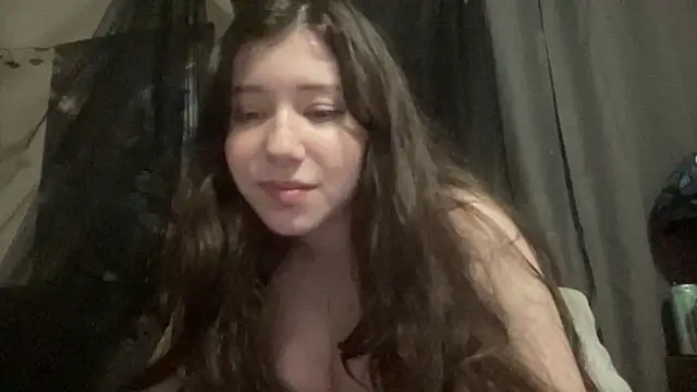 danneillove online show from March 21, 5:45 am