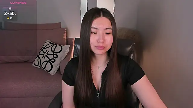 IceIcebabe  online show from March 28, 1:05 am