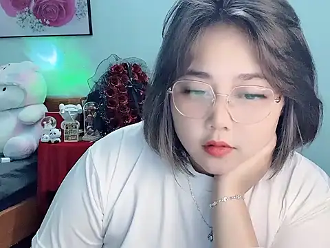 Nhanlu009 online show from May 21, 1:53 pm