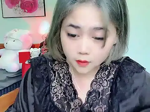 Nhanlu009 online show from May 13, 9:37 am