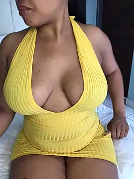 queenpalky online show from March 23, 8:20 am