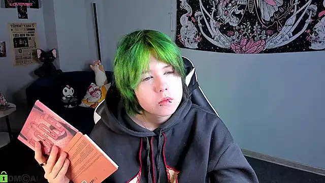 LittleKittenStar online show from April 6, 3:06 am