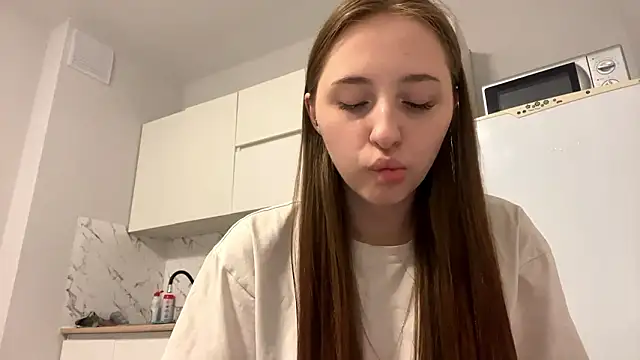 Vickyfaith online show from March 23, 6:25 pm