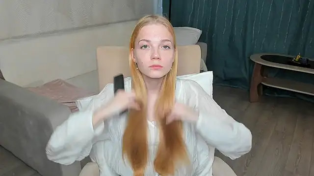 PetraRohal online show from March 31, 7:41 am