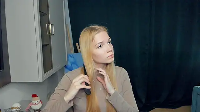 PetraRohal online show from April 16, 7:30 am