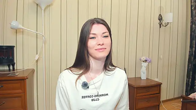 JulissaLipoma online show from March 25, 7:11 am