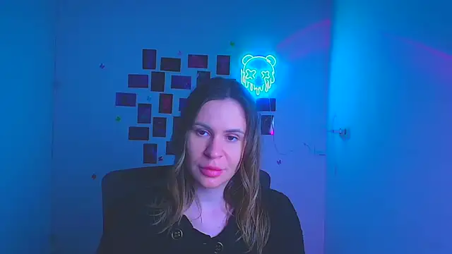 Kira raaaa online show from April 6, 11:11 am