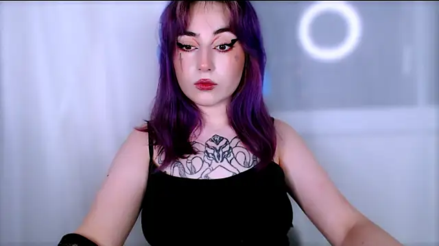 MistressEdith online show from June 16, 9:16 pm