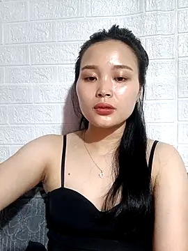 Akile80 online show from March 28, 1:54 pm