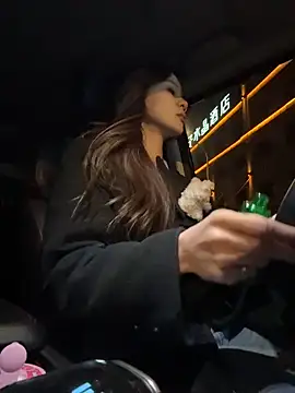 AAi-0329 online show from April 18, 11:45 am