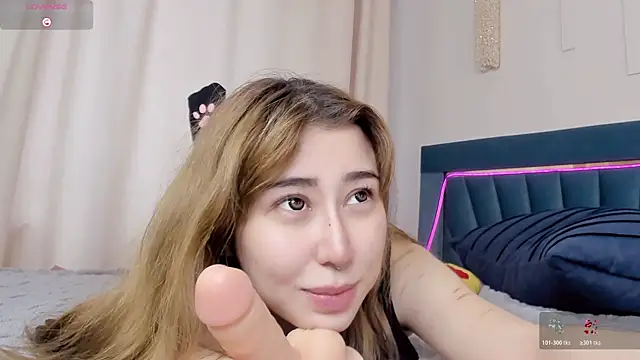 gigi meii online show from May 28, 12:58 pm