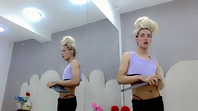 samantha bliss24 online show from March 27, 7:03 pm