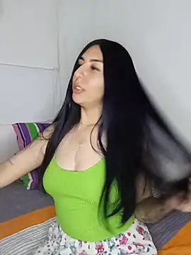 Kimmy 04 online show from April 12, 5:43 am