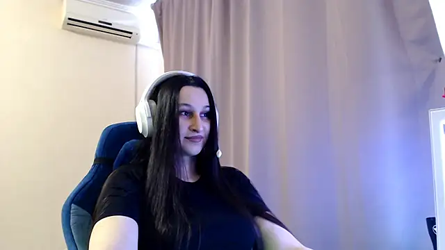 RiffedEye online show from April 6, 2:07 pm