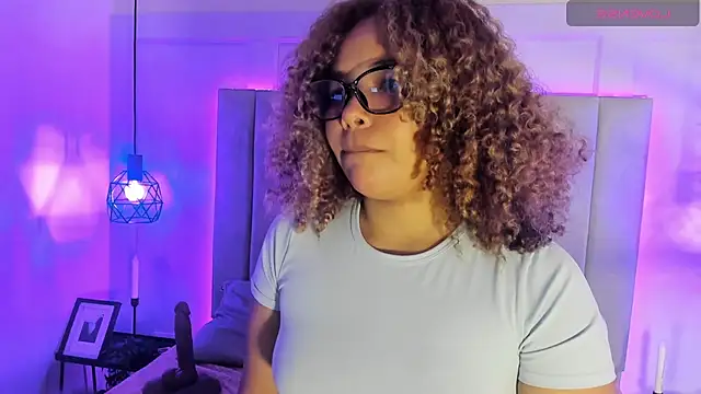 DakotaHarrison online show from April 20, 11:46 am