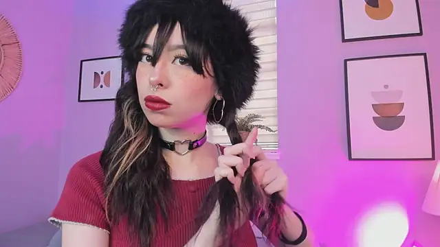  Judaline  online show from April 9, 9:09 pm