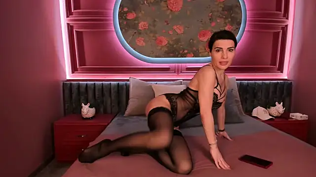 AdelyAmber online show from March 26, 8:10 pm