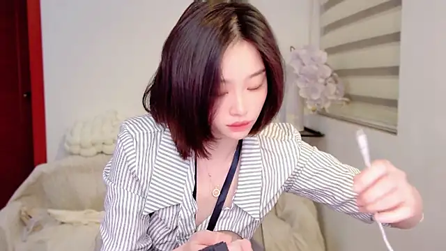 JaeHartMorn online show from May 21, 9:02 pm