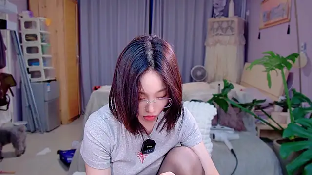 JaeHartMorn online show from May 9, 11:23 am