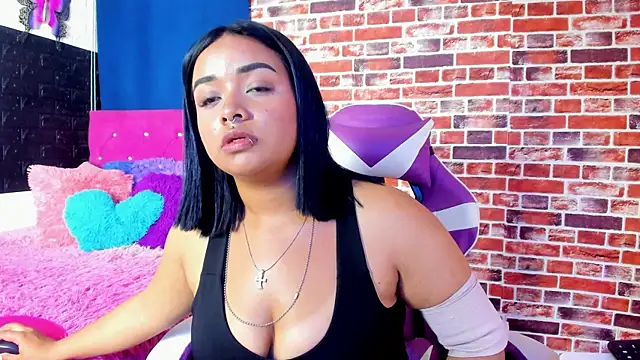 SofiiaCutee online show from April 8, 2:35 am