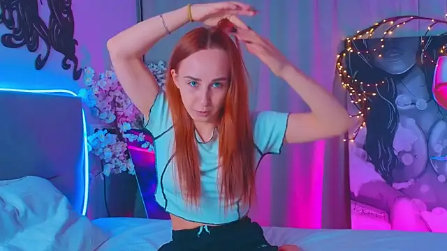 KathrynCanpbell online show from April 4, 7:13 pm