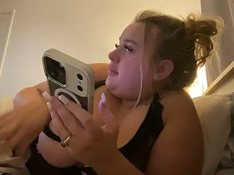 alexiablackkxx online show from April 1, 1:41 pm