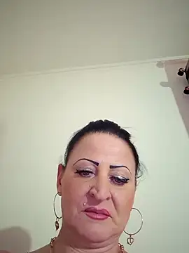 Alexisbaba12 online show from April 9, 6:05 am