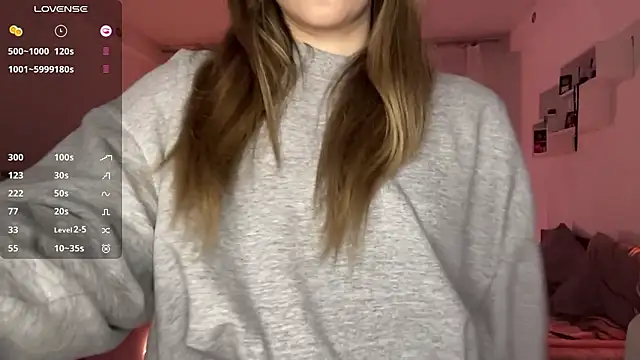 1Kellynaive online show from March 28, 3:11 pm