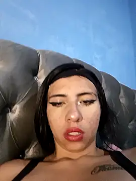 dulce soph online show from May 10, 2:52 pm
