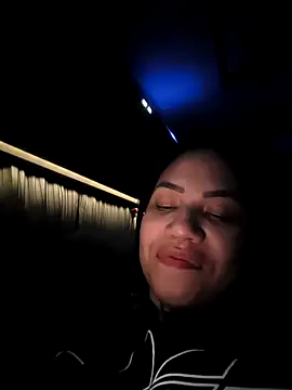 millacavalona09 online show from March 21, 12:59 am