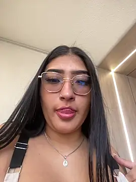 ami santos online show from March 25, 2:42 pm