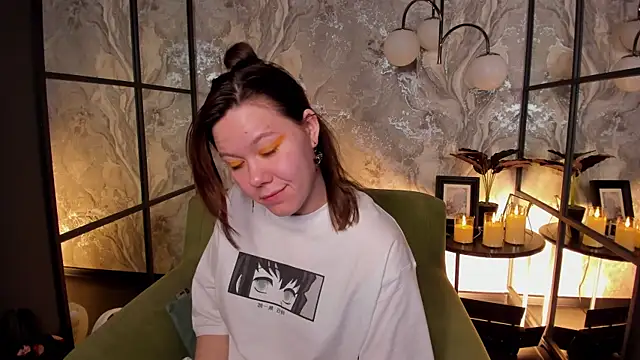 Vanessa ama online show from March 29, 2:27 pm