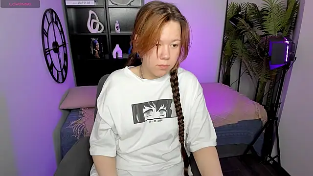 Vanessa ama online show from May 22, 5:49 am