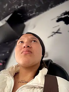 Melody LS online show from April 8, 2:19 pm