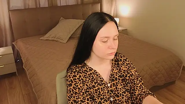 DeloresSaberi online show from April 9, 4:15 am