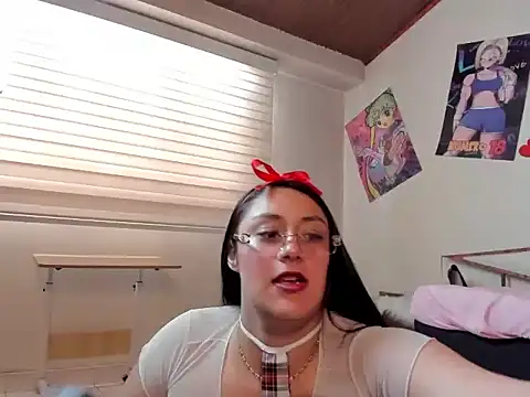 CristalZafiro online show from May 15, 1:03 pm
