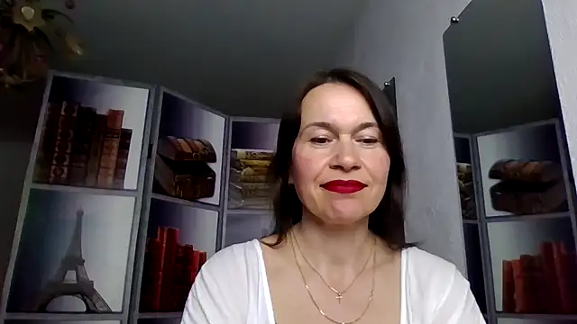 Selena Moo online show from April 7, 8:49 am