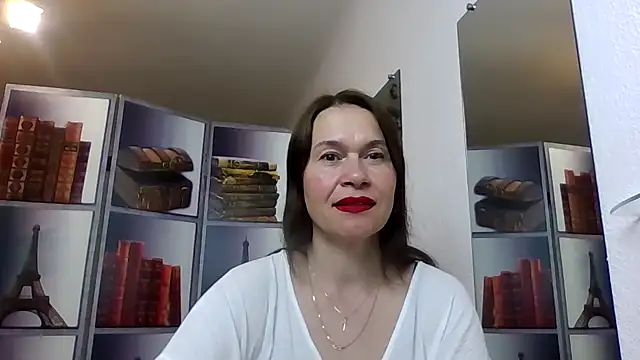 Selena Moo online show from May 18, 8:09 am