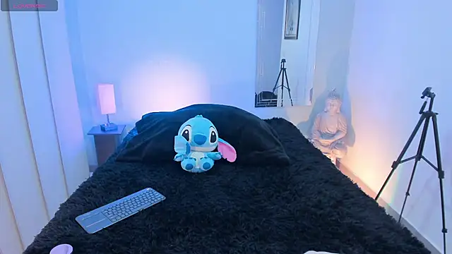 FERNANDAX  online show from April 19, 4:40 pm