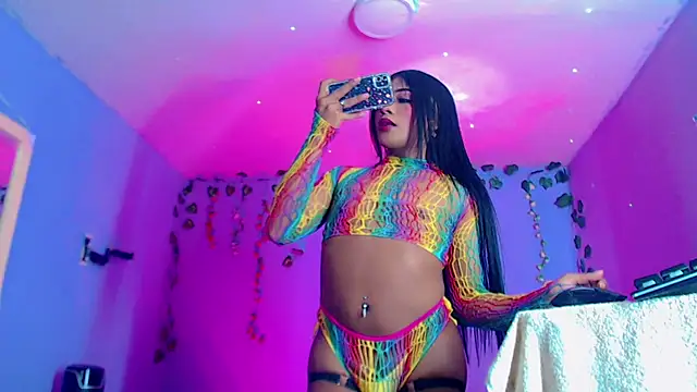 AnttonellaHottx online show from March 21, 4:50 am