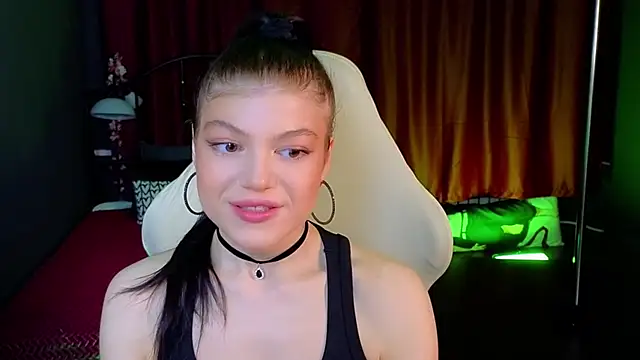 Softeach online show from April 7, 8:33 pm