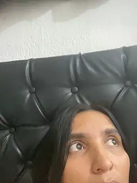 Blowjob-Queen  online show from May 25, 3:00 pm