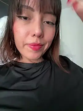 1Amelia8 online show from March 28, 6:18 pm