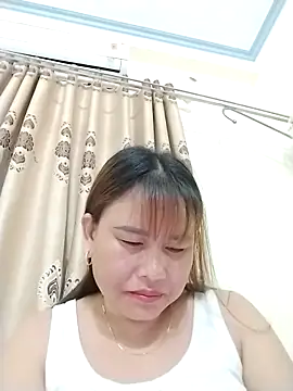 Moubie1 online show from March 31, 12:27 pm