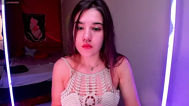 Elly  Green online show from April 9, 2:03 am